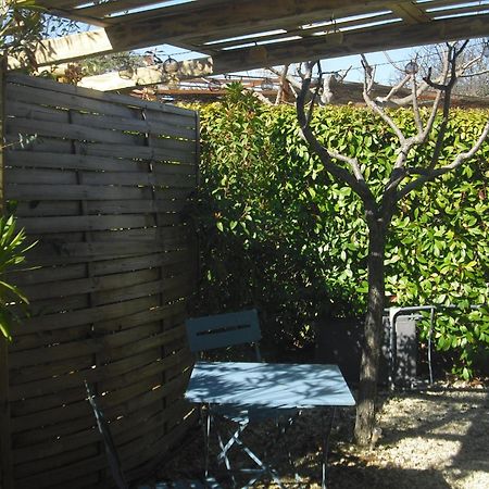 Villa Lou Mas Li Pitchoun "Le Poirier" Gordes Exterior foto